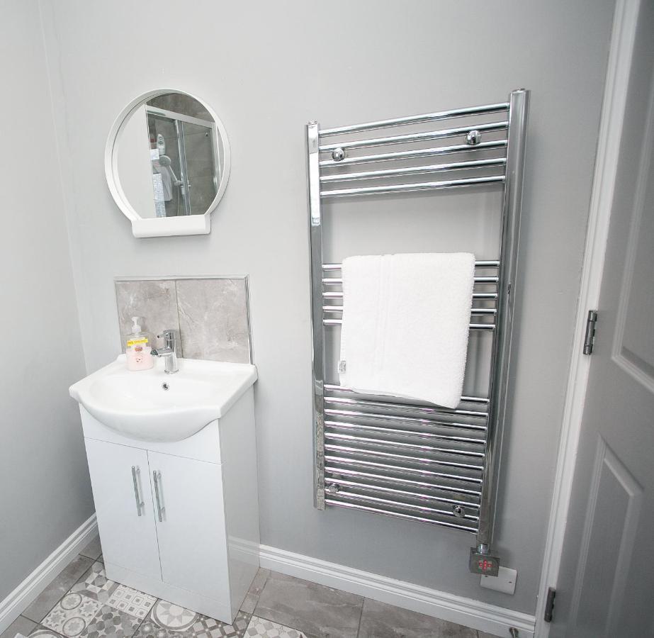 Apt3, No 2 Antrim Gardens, Portrush With Seaview Exterior photo