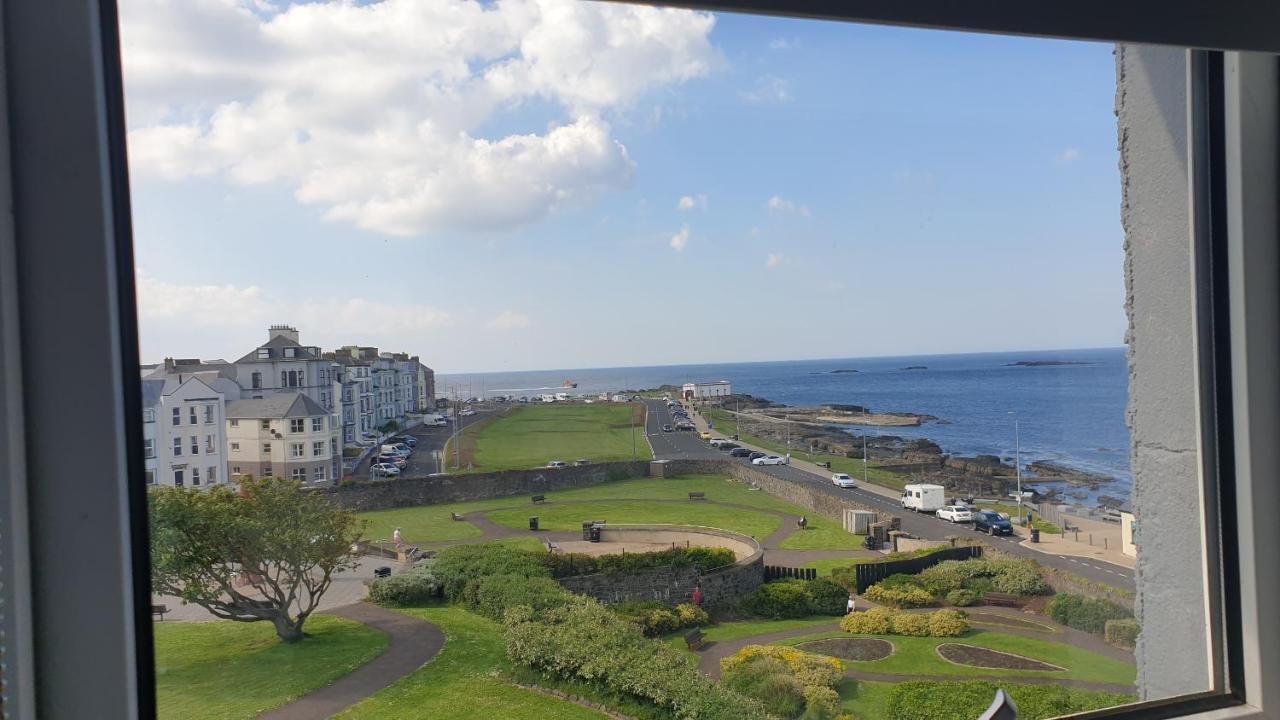 Apt3, No 2 Antrim Gardens, Portrush With Seaview Exterior photo